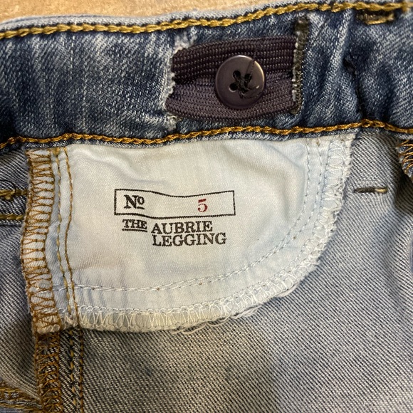 Ralph Lauren Aubrie Distressed Legging Jeans - Picture 3 of 4